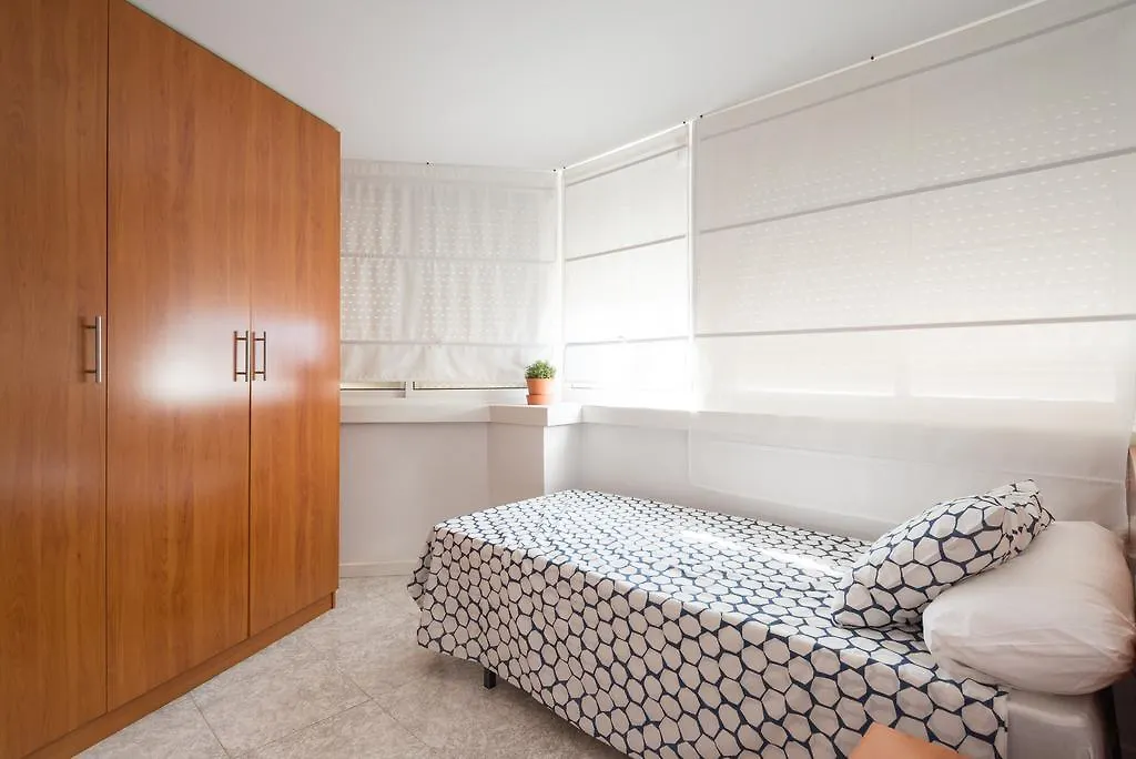 Malagasuite City Center Arango Испания
